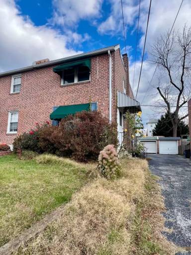 Main picture of 1243 Wilson Dr