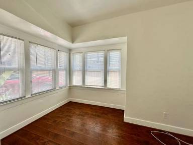 Main picture of 2032 India St