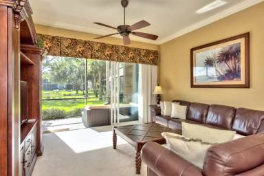 Main picture of 9242 Tesoro Ln