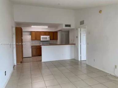 Main picture of 9909 Westwood Dr