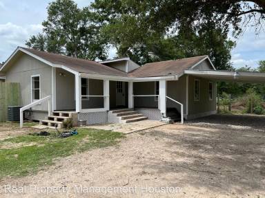 Main picture of 707 Johnson Ln