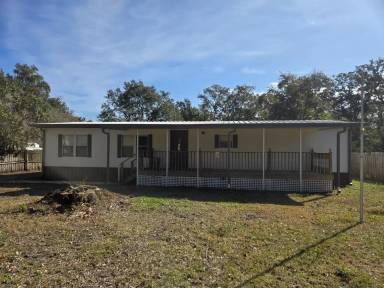 Main picture of 2875 Bay Ave
