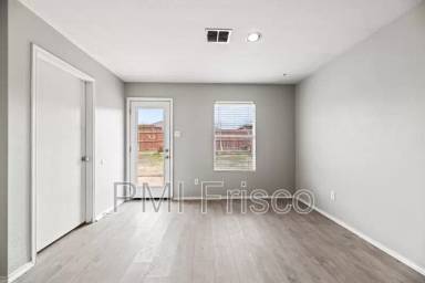 Main picture of 1214 Bellevue Dr