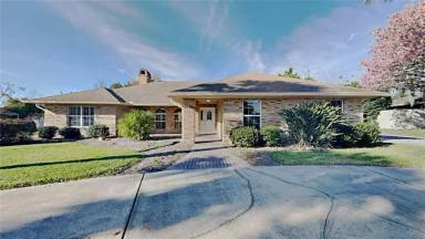 Main picture of 2120 Watersedge Dr