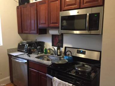 Main picture of 1031 Commonwealth Ave