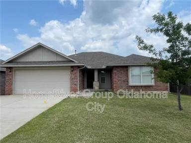 Main picture of 9317 Pear St