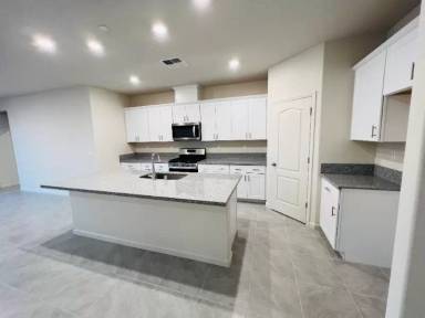 Main picture of 1806 Lateral Ave