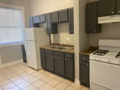 Main picture of 6502 S Rhodes Ave