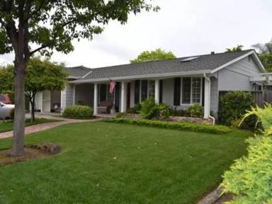 Main picture of 1296 Bedford Ct