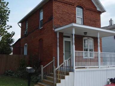 Main picture of 468 Herman Ave