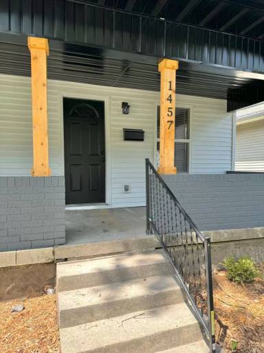 Main picture of 1457 S 21st St