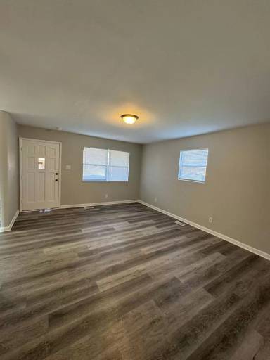 Main picture of 1825 Horizon Ln