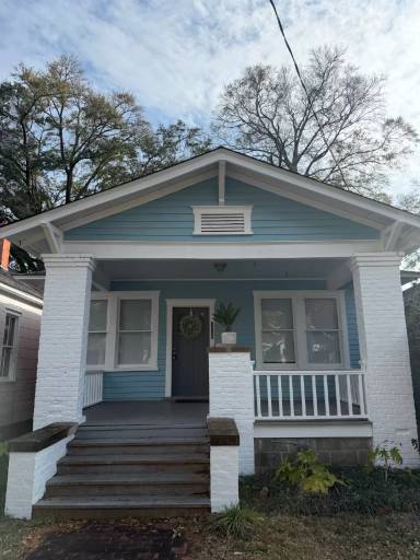 Main picture of 1904 Perry Ave