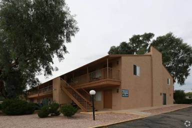 Main picture of 1031 N Jerrie Ave