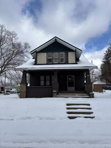 Main picture of 425 Wall Ave