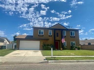 Main picture of 2062 Lysander Ave