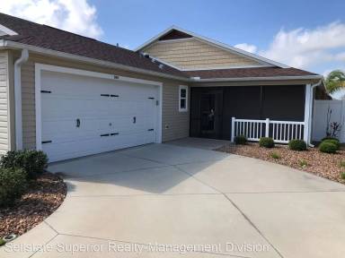 Main picture of 594 Belle Glade Ave