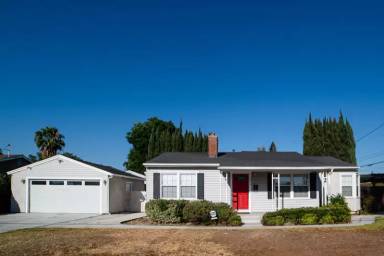 Main picture of 5004 Doreen Ave