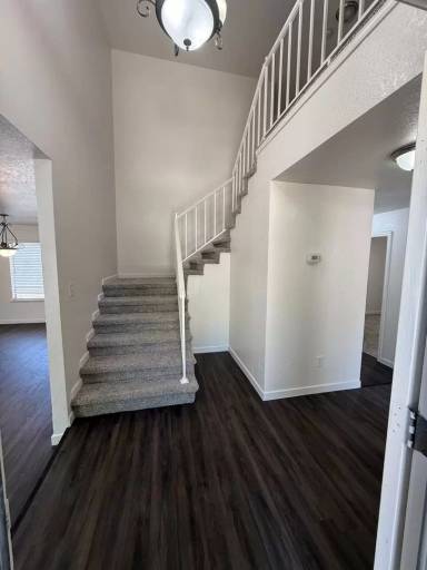 Main picture of 1808 Tartarian Way