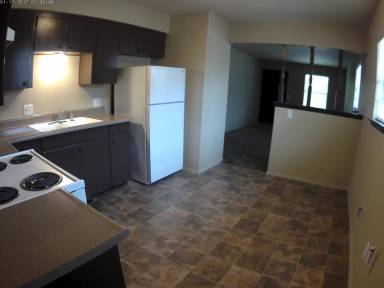 Main picture of 3525 S Lynn St