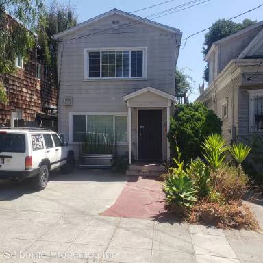 Main picture of 2070 Emerson St