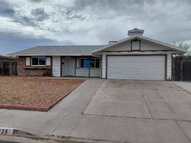 Main picture of 828 Biljac St