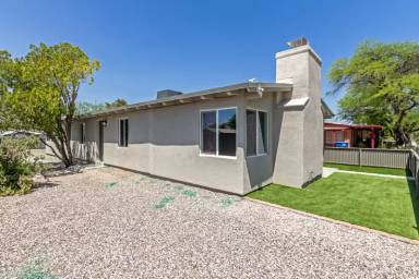 Main picture of 2110 N Highland Ave