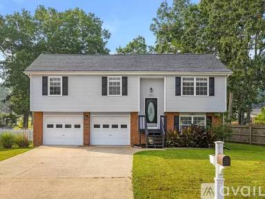 Main picture of 105 Semmes Dr