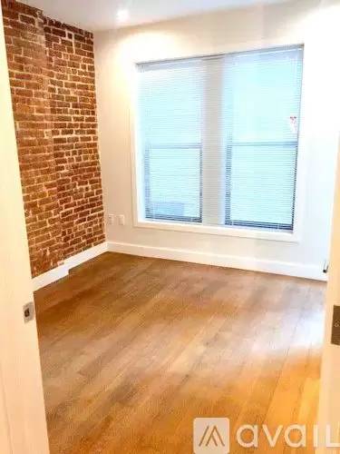 Main picture of 1064 Madison Ave