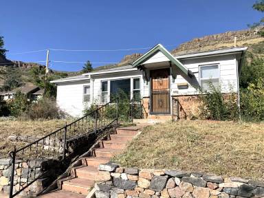 Main picture of 2101 Vernon Dr