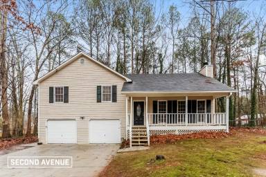 Main picture of 654 Ladora Dr