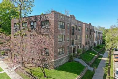 Main picture of Valentine Place Apartments