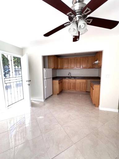 Main picture of 6188 Mesa Ave