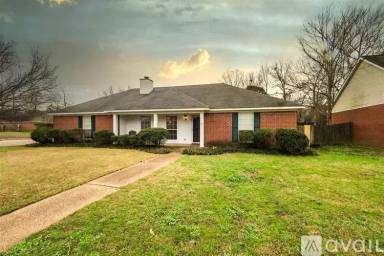 Main picture of 330 Water Oak Rd