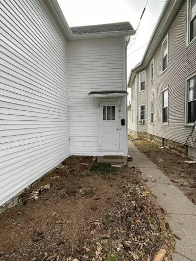 Main picture of 1240 University Ave