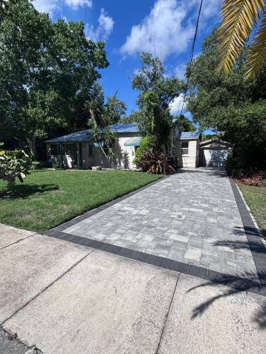 Main picture of 2100 Hallwood Pl