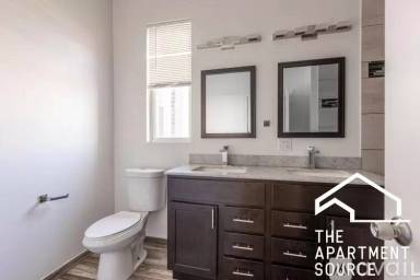 Main picture of 4736 W Armitage Ave