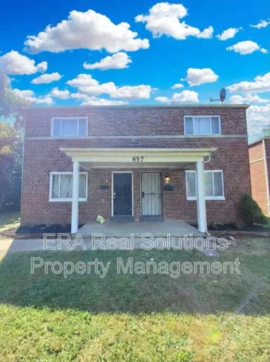 Main picture of 857 Regina Ct