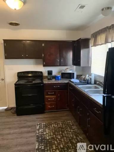 Main picture of 1312 Saxton Dr