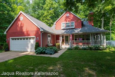 Main picture of 11250 Paw Paw Hts