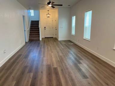 Main picture of 5078 Palisade Ave