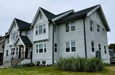Main picture of 4801 University Ave