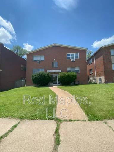 Main picture of 5780 W Florissant Ave