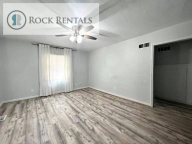 Main picture of 621 E 6th Ave