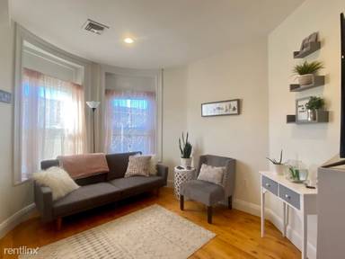 Main picture of 10 Brainerd Rd