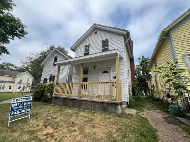 Main picture of 712 Walnut St