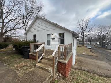 Main picture of 306 E Church St
