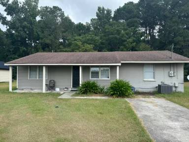 Main picture of 3251 Charleston Hwy