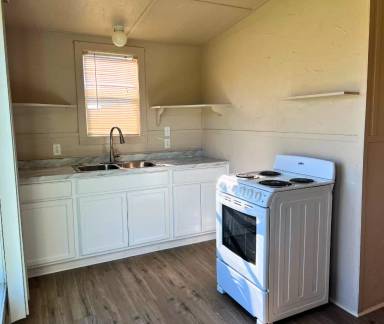 Main picture of 1101 US Highway 59 S