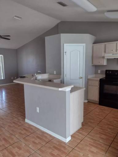 Main picture of 6092 SW 82nd Pl